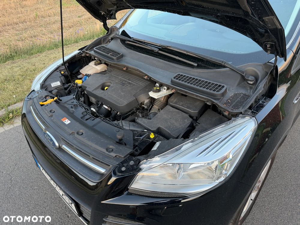 Ford Kuga 2.0 TDCi 2x4 Titanium - 27