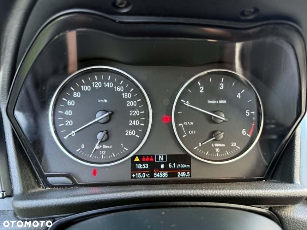 BMW Seria 2 214d - 15