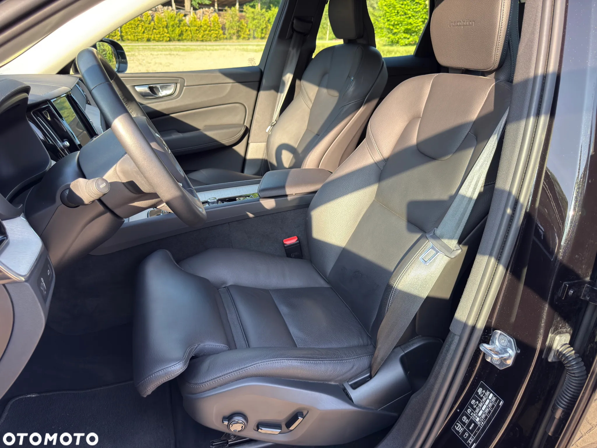 Volvo XC 60 D5 AWD Inscription - 27