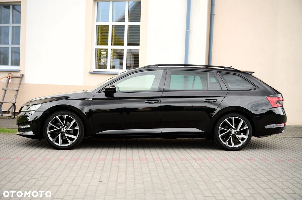 Skoda Superb 1.5 TSI DSG Sportline - 8