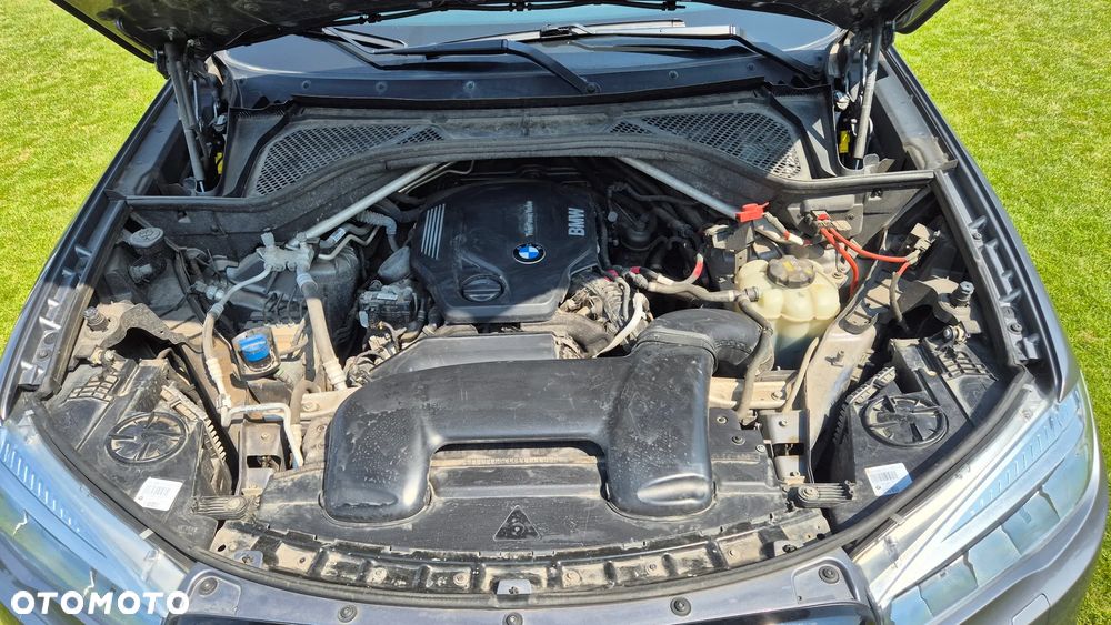 BMW X5 xDrive25d - 27