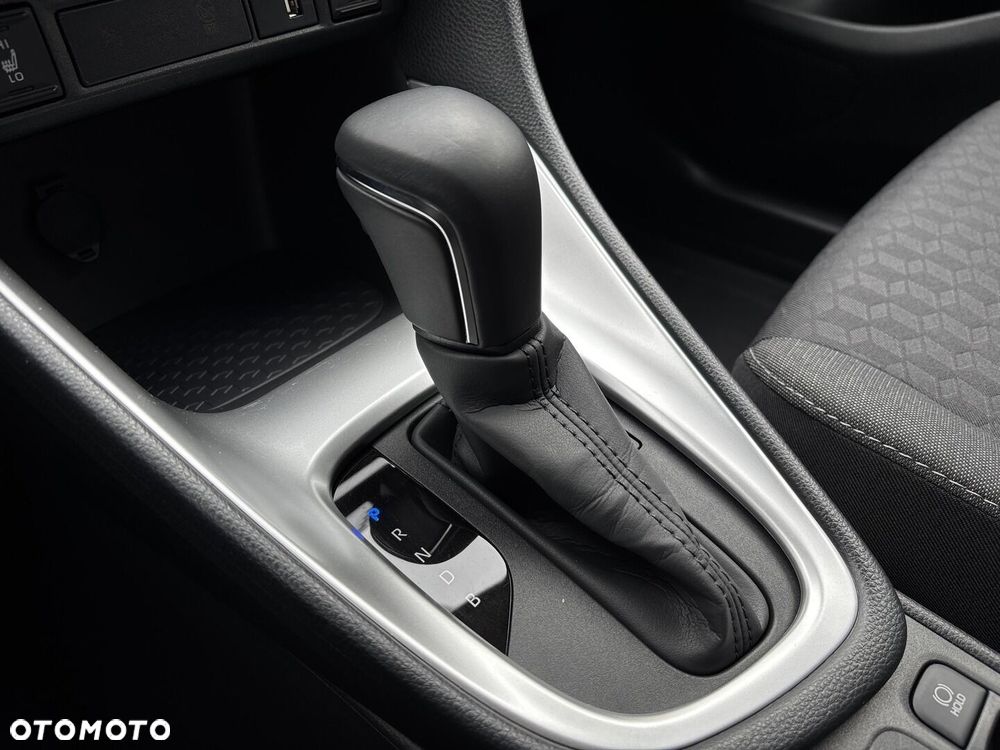 Toyota Yaris Hybrid 1.5 Comfort - 26