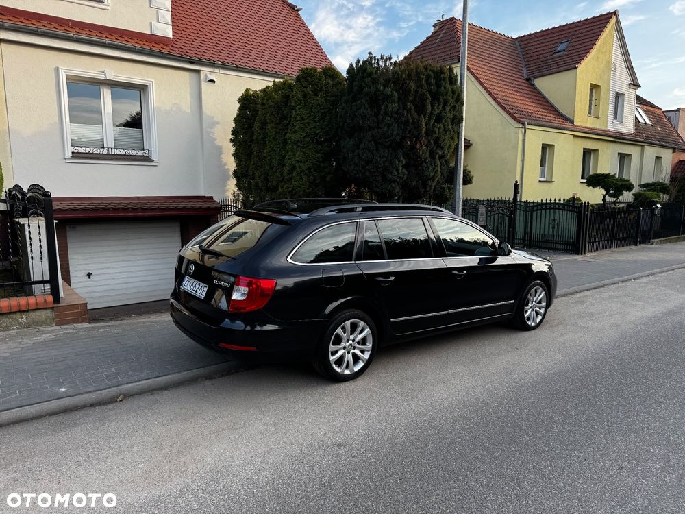 Skoda Superb 2.0 TDI Platinum Outdoor DSG - 14