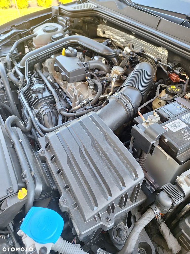 Volkswagen Golf - 15