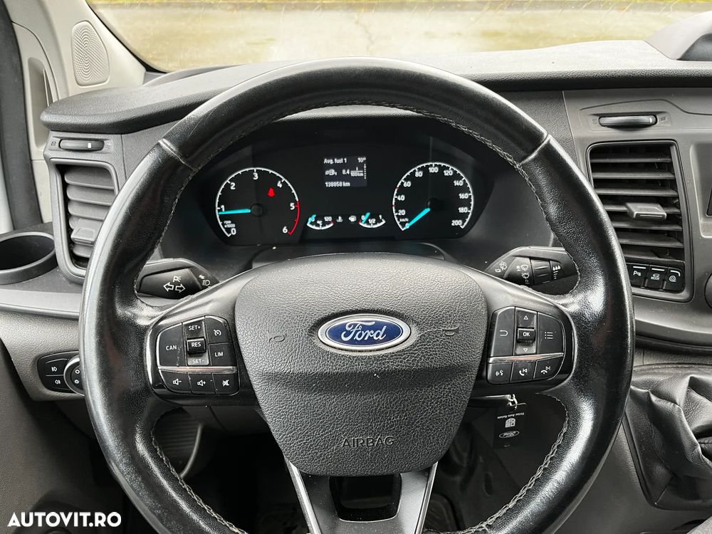 Ford Transit Custom - 10