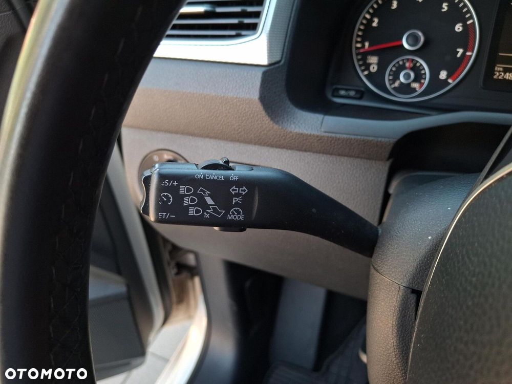 Volkswagen Caddy 1.4 TSI Comfortline DSG - 26