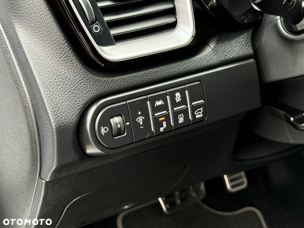Kia ProCeed 1.5 T-GDI DCT7 OPF GT LINE - 17