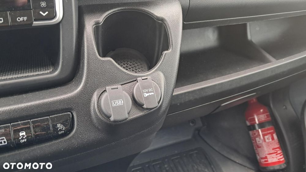Toyota Proace MAX - 21