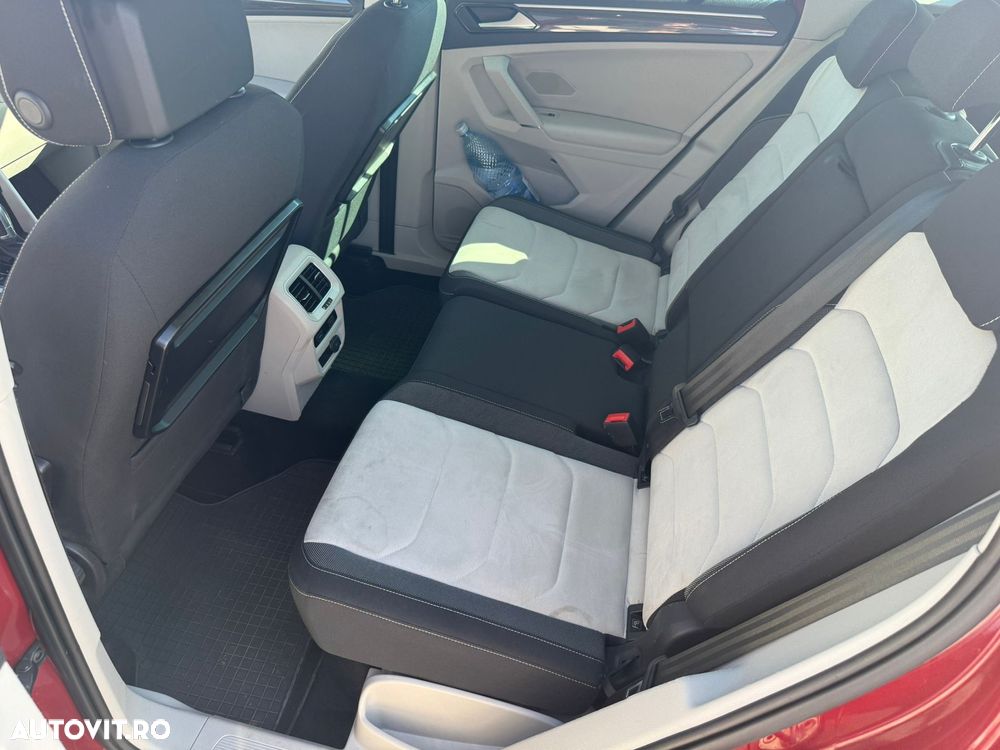 Volkswagen Tiguan - 11