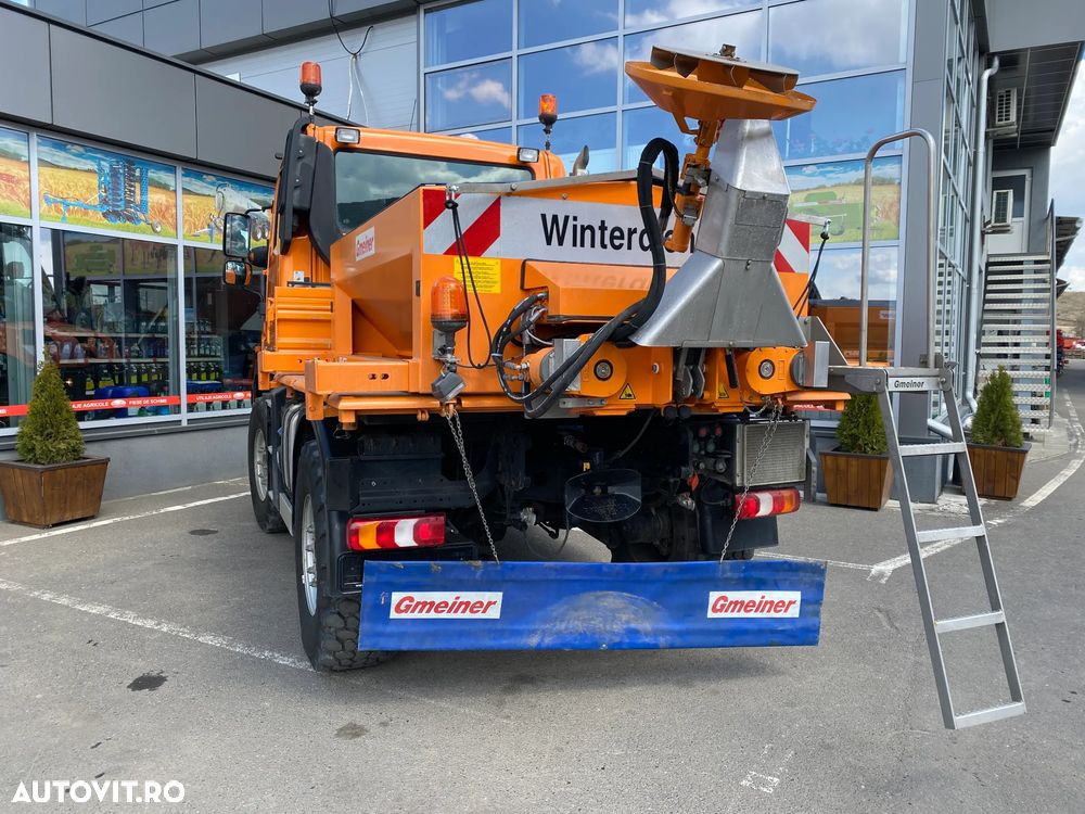 Mercedes-Benz UNIMOG U218 - 10