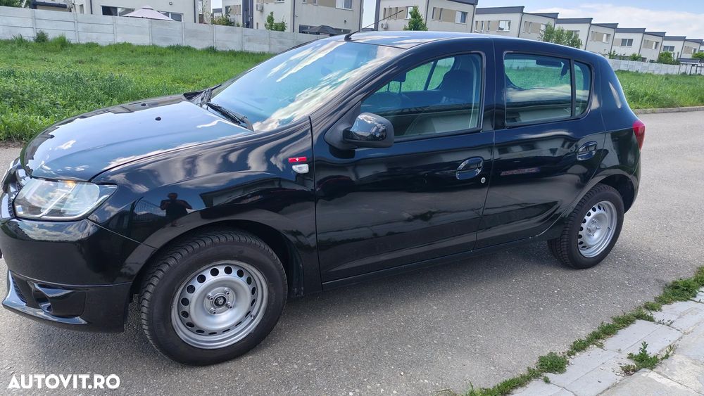 Dacia Sandero 0.9 Laureate - 1