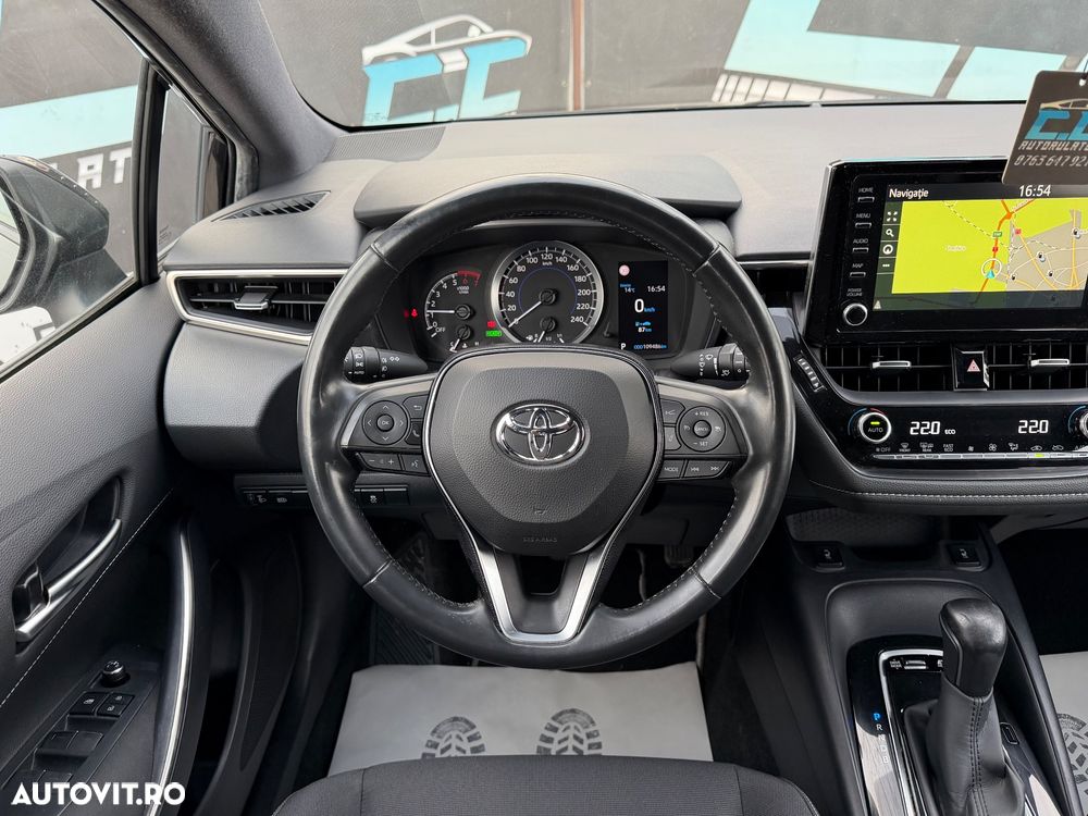 Toyota Corolla 1.8 HSD Dynamic - 10