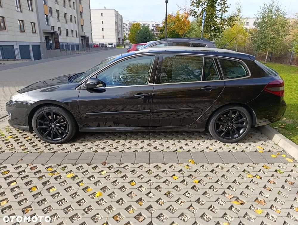 Renault Laguna 2012 photo 3