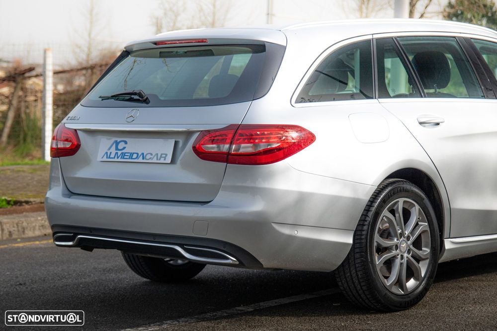 Mercedes-Benz C 180 BlueTEC Exclusive - 11