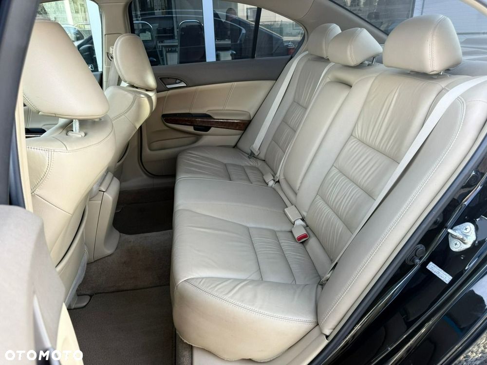Honda Accord - 19