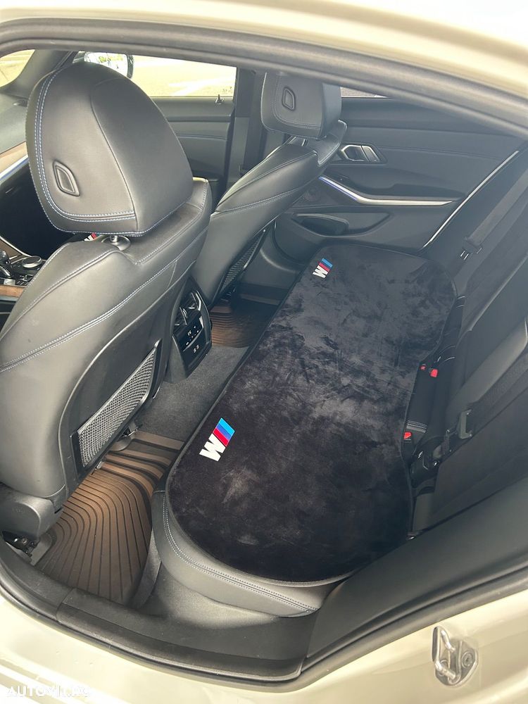 BMW Seria 3 318d Touring Aut. M Sport - 12