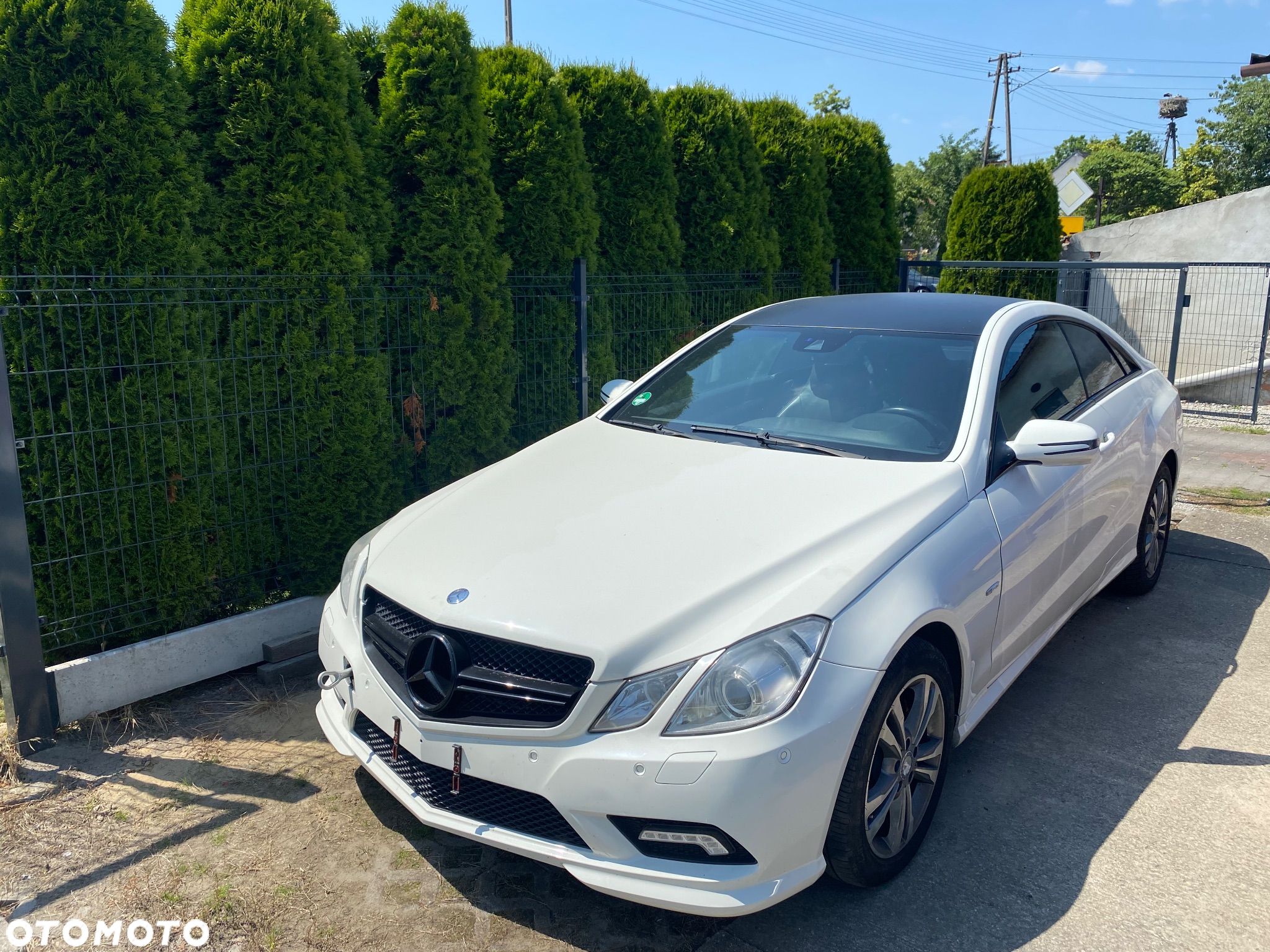 Mercedes-Benz Klasa E 250 CDI DPF Coupe BlueEFFICIENCY Automatik Avantgarde - 1