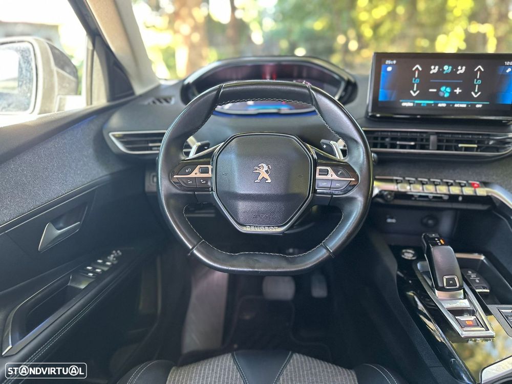 Peugeot 3008 1.5 BlueHDi Allure Pack EAT8 - 21