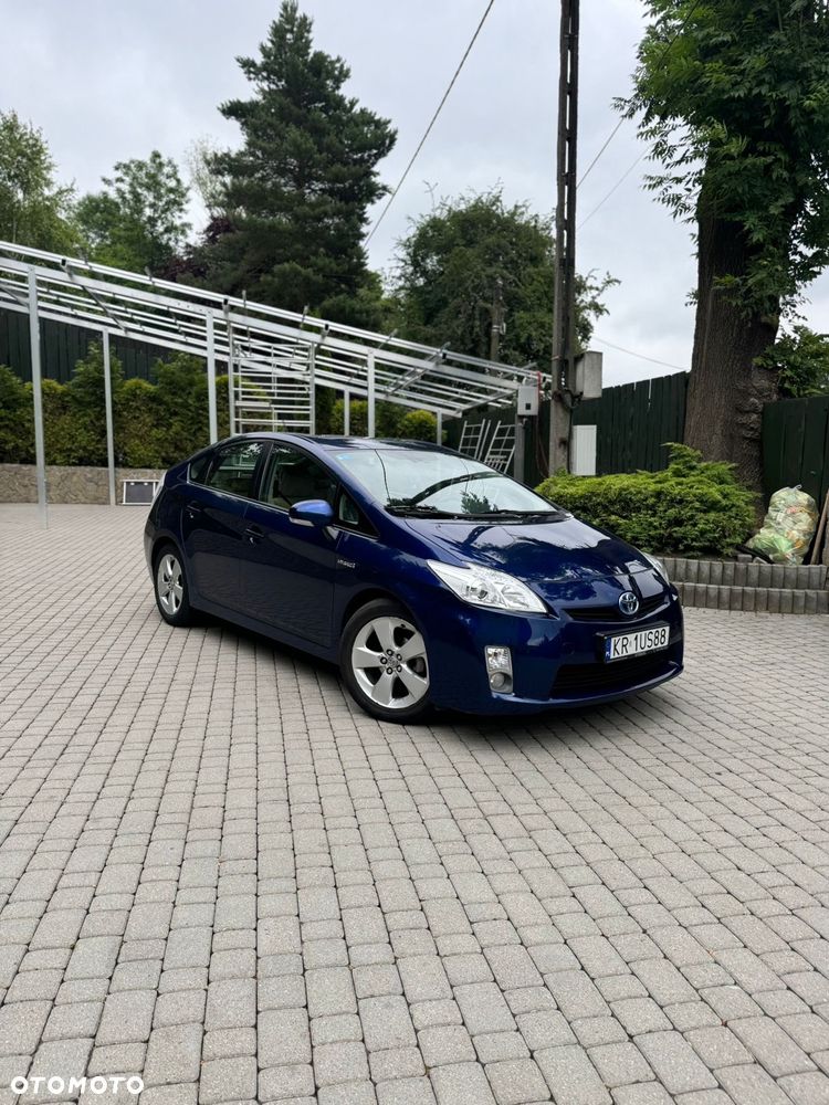 Toyota Prius - 8