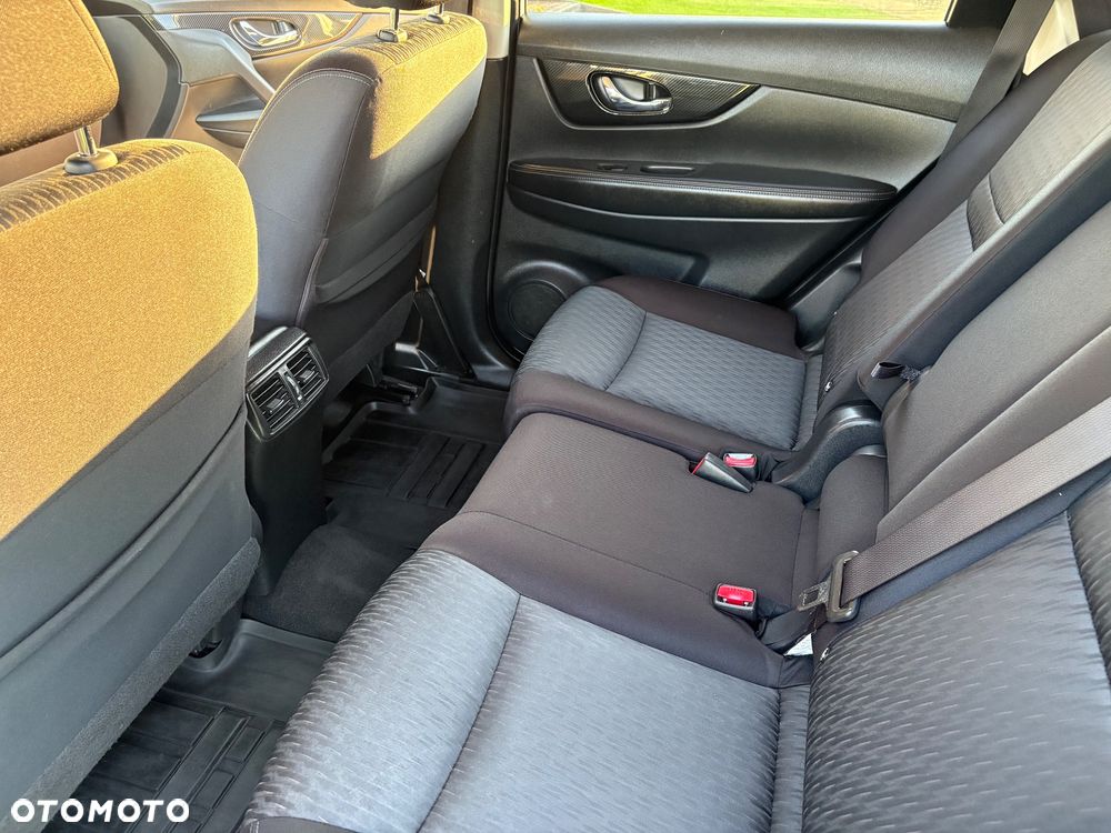 Nissan X-Trail 2.0 dCi Acenta 2WD Xtronic - 12