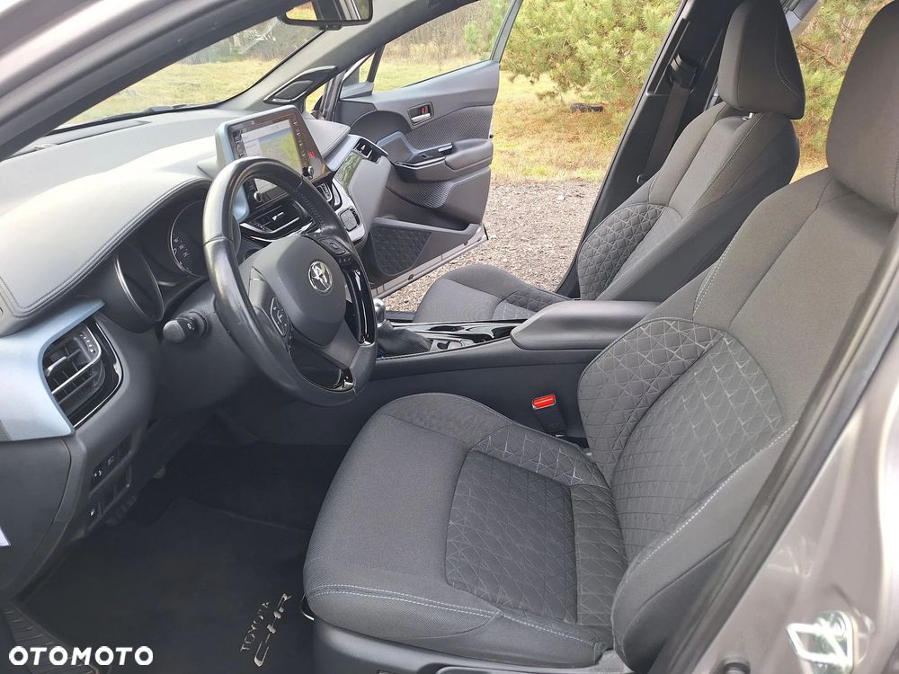 Toyota C-HR 1.8 Hybrid Prestige - 17