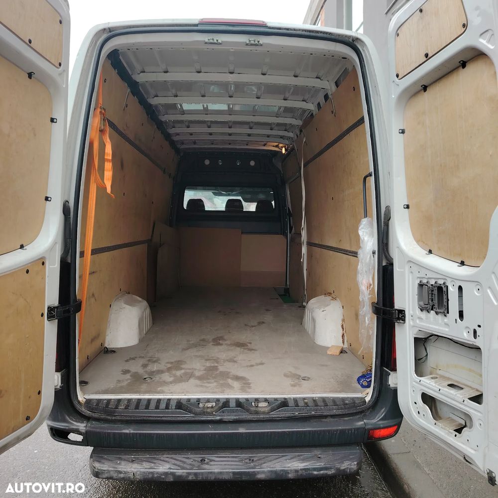 Volkswagen Crafter - 6