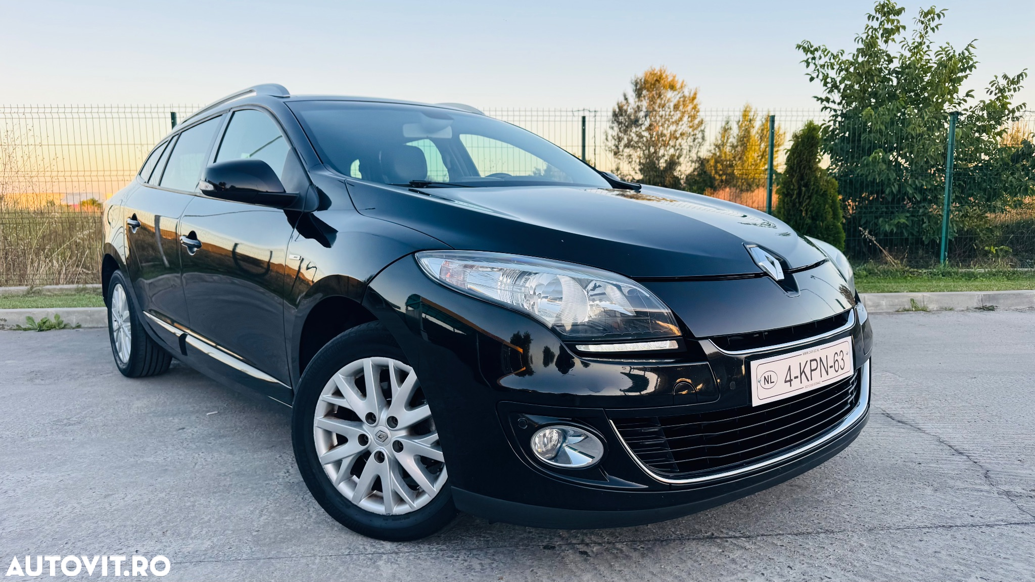 Renault Megane ENERGY dCi 110 Start & Stop Bose Edition - 5