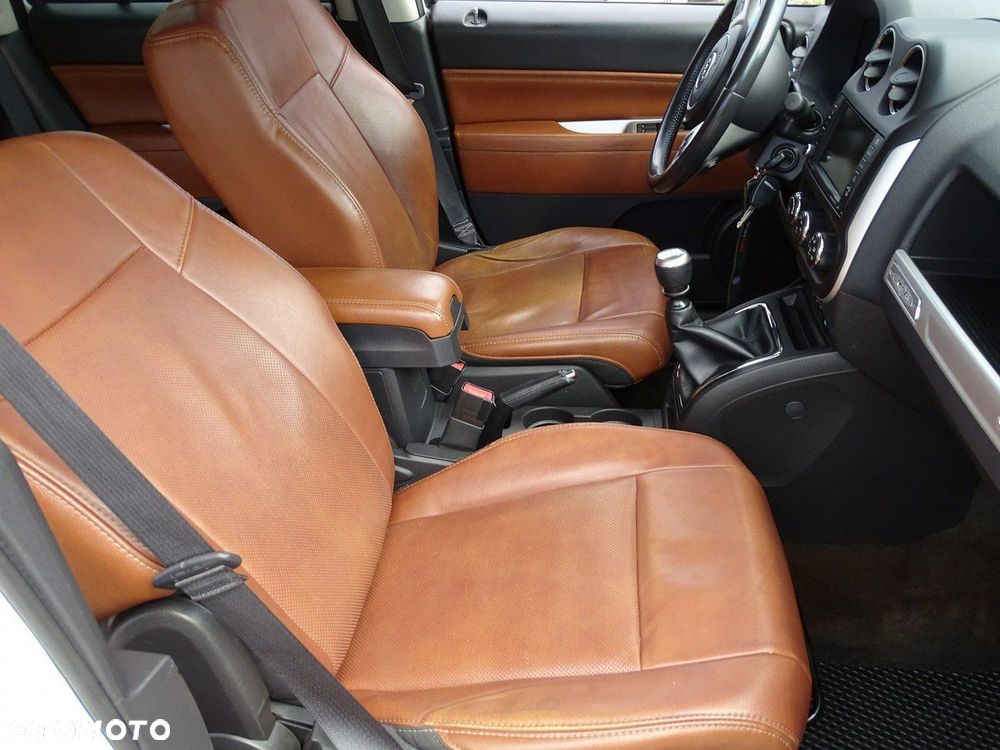Jeep Compass - 15