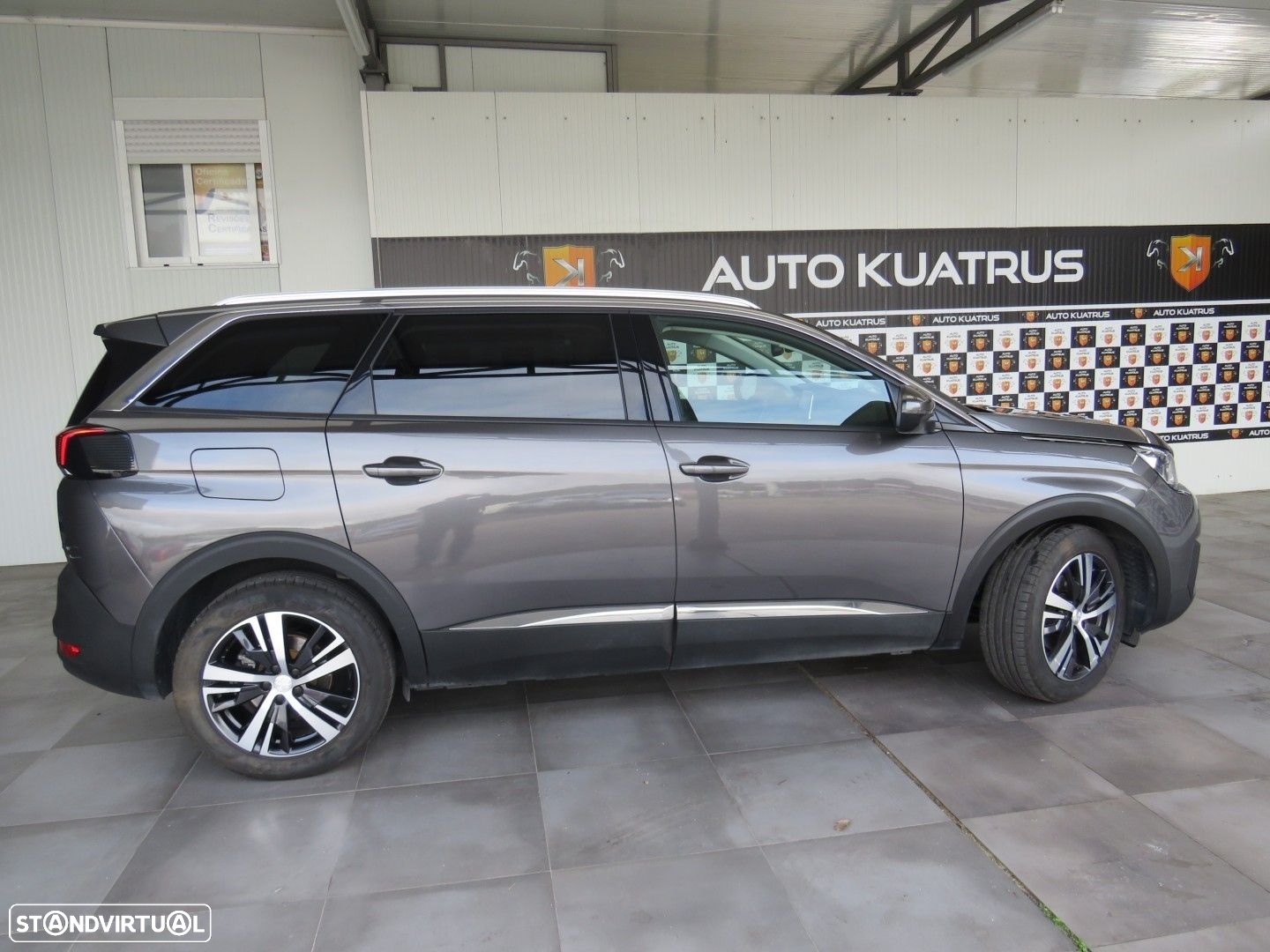 Peugeot 5008 - 27