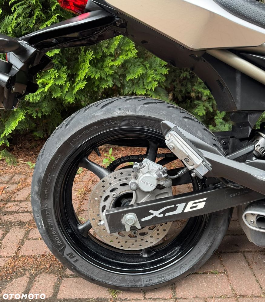 Yamaha XJ - 7