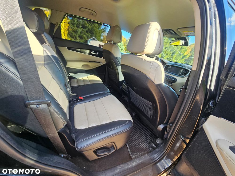 Kia Sorento - 38