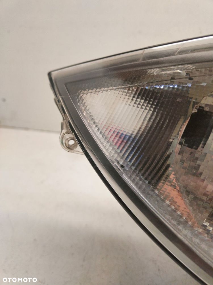 reflektor lampa prawy bmw 1 e81 e82 e87 e88 07- , 044284 - 2