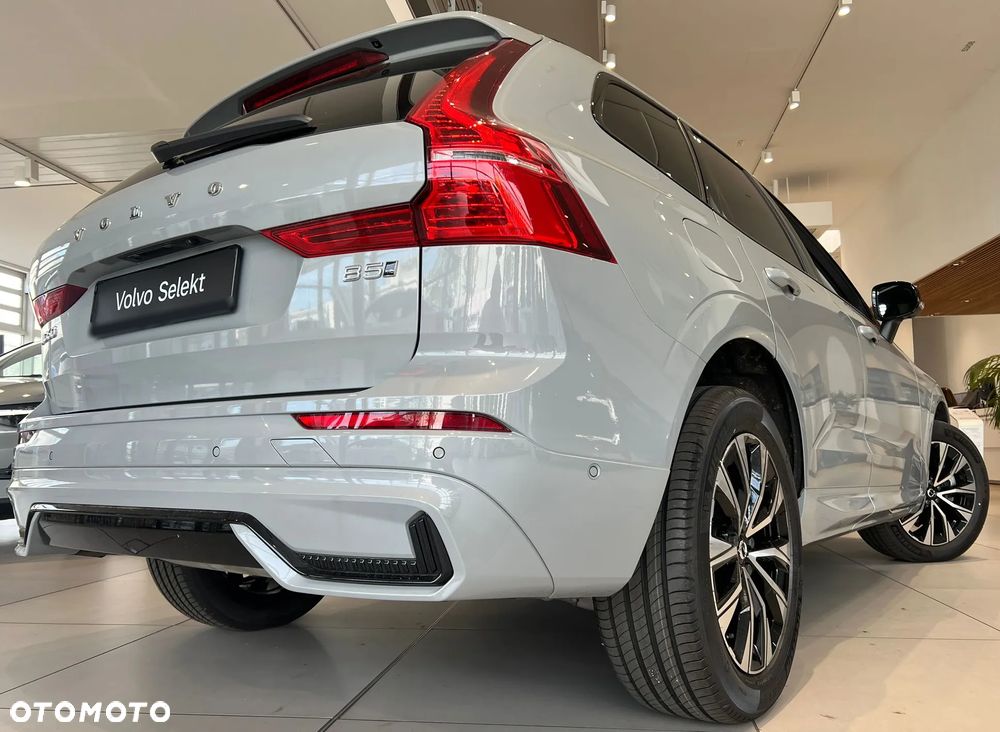 Volvo XC 60 B5 B AWD Geartronic RDesign - 10