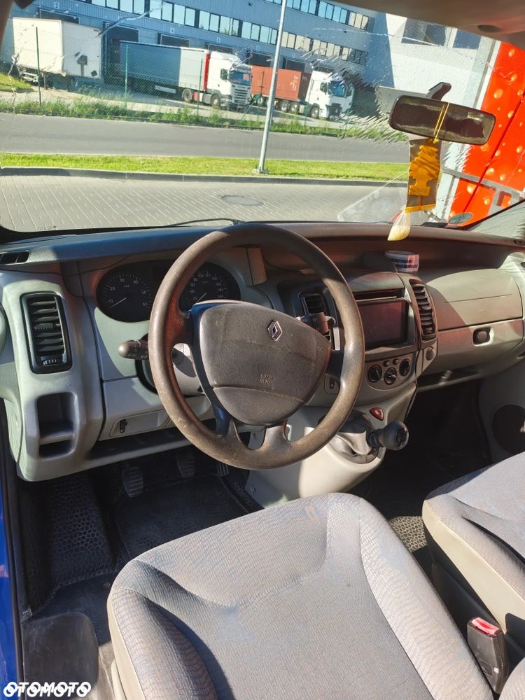 Renault Trafic - 4
