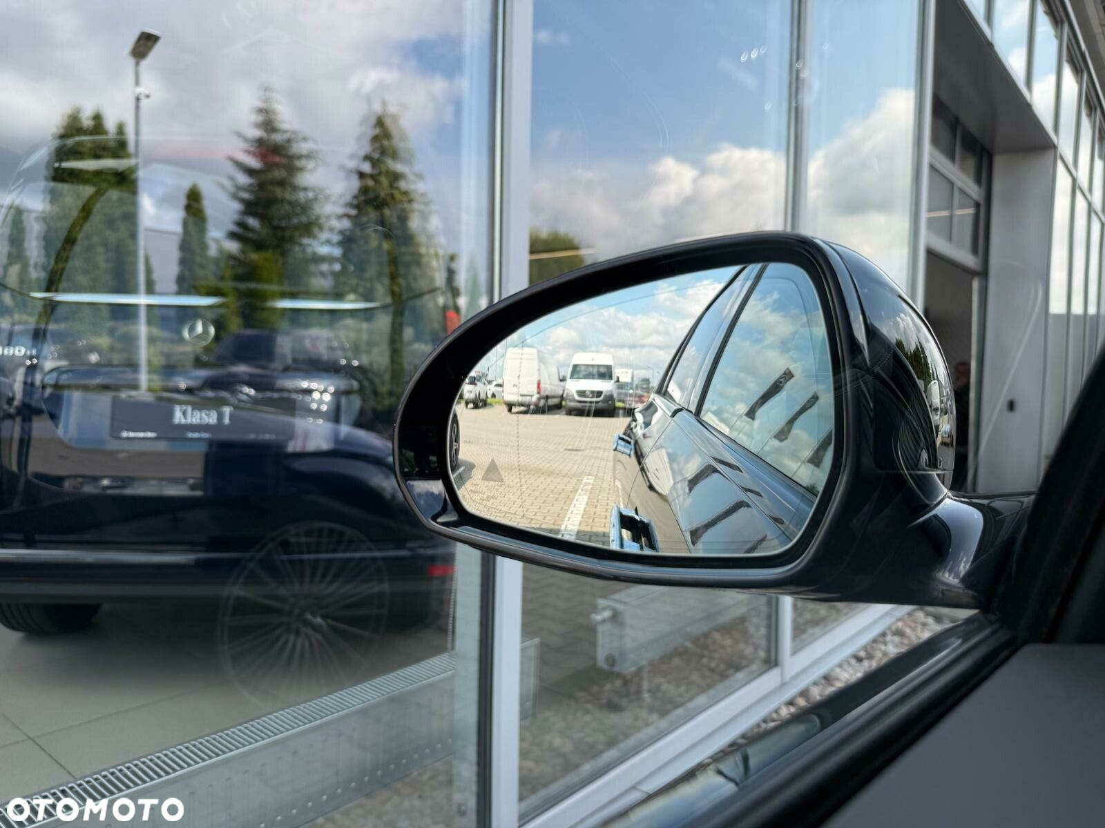 Mercedes-Benz Klasa E - 18