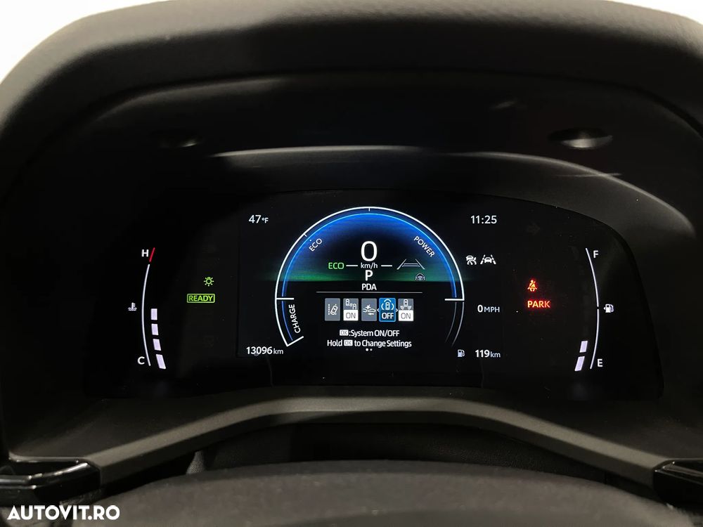 Toyota Camry 2.5 Business - 27