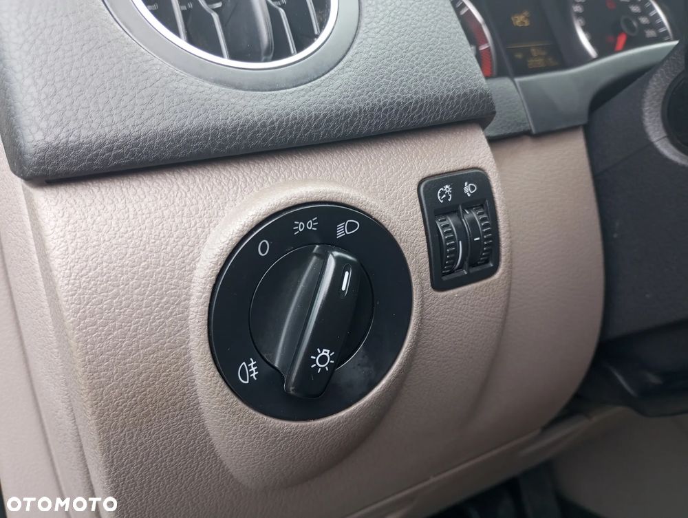 Volkswagen Golf Plus - 19