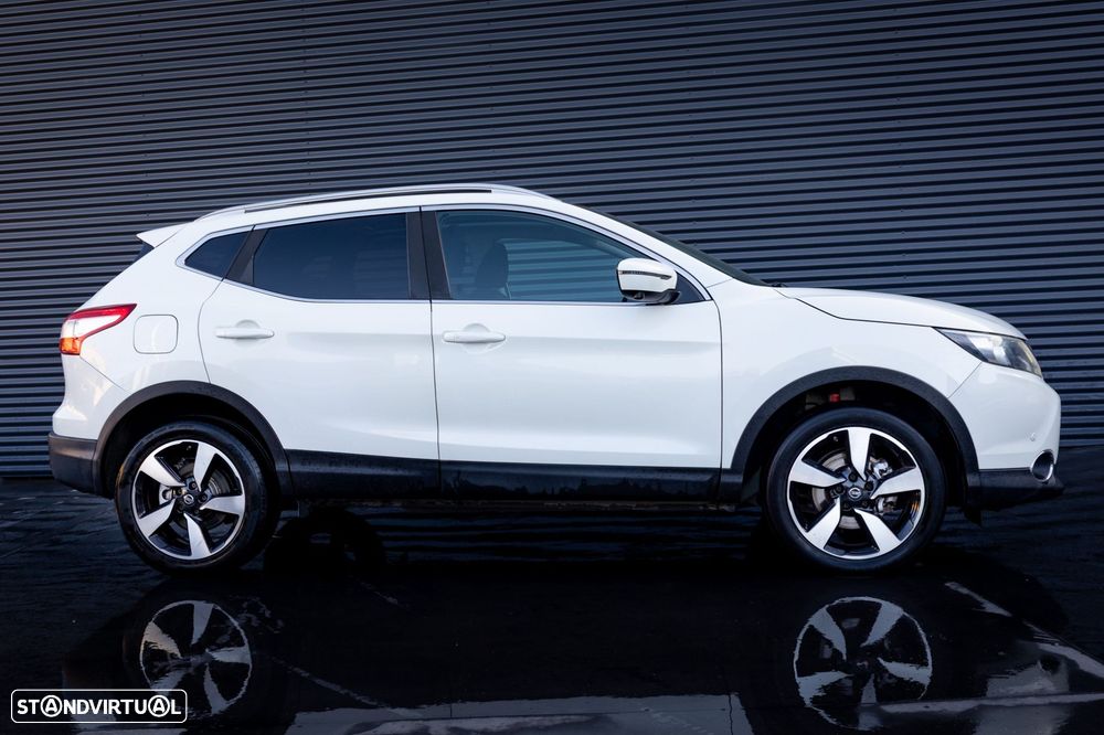 Nissan Qashqai 1.5 dCi N-Connecta - 7