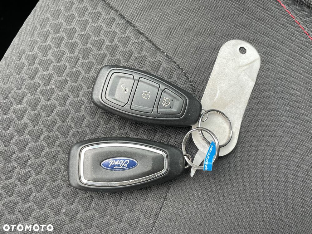 Ford Focus 1.5 EcoBoost Start-Stopp-System ST-LINE - 10
