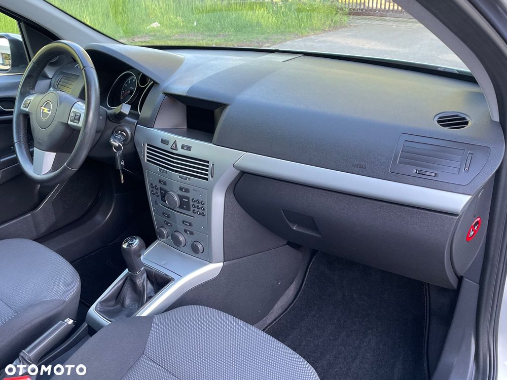Opel Astra 1.4 Selection - 12
