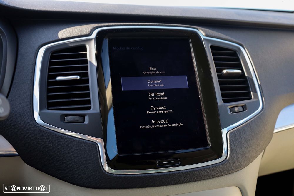 Volvo XC 90 2.0 D4 Inscription - 28