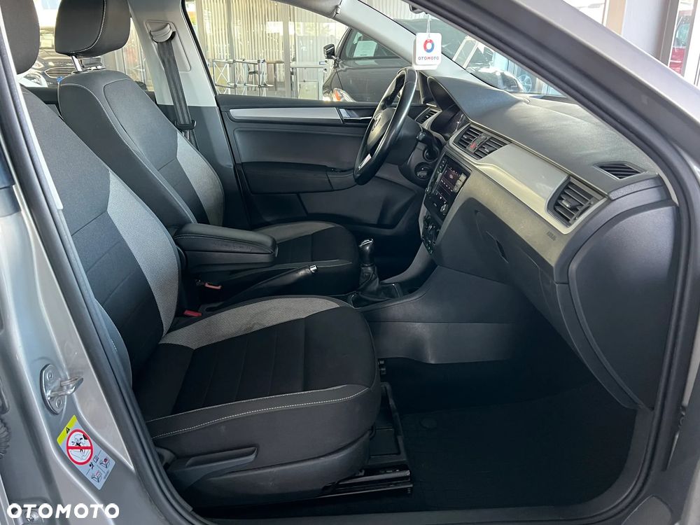 Skoda RAPID 1.0 TSI Ambition - 36