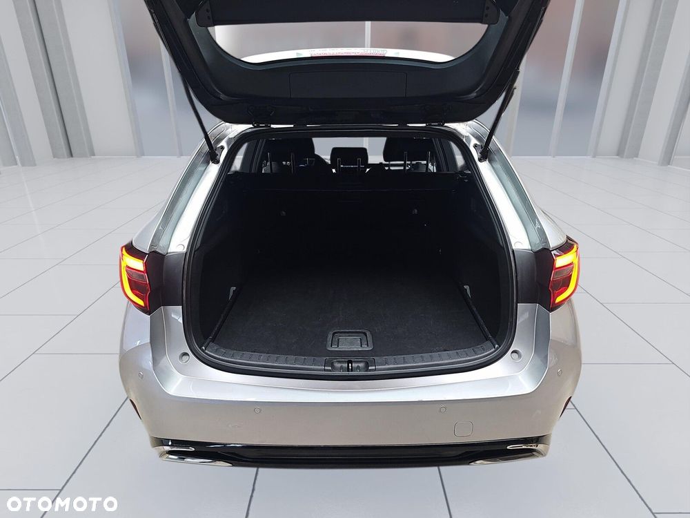 Toyota Corolla 1.8 Hybrid Comfort - 20