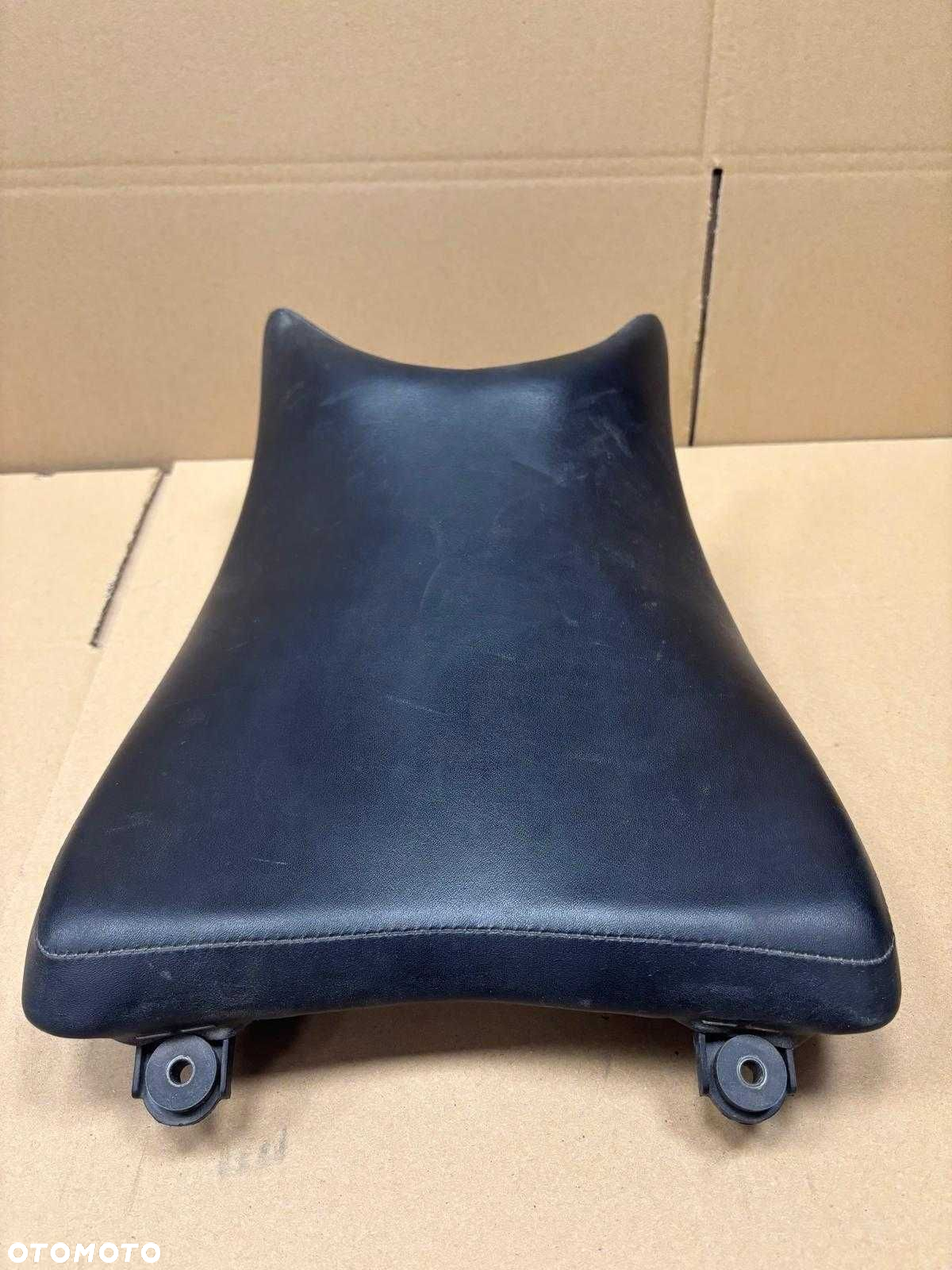 Siedzenie Fotel Kierowcy Honda 125 JC50. 2011-16 - 4