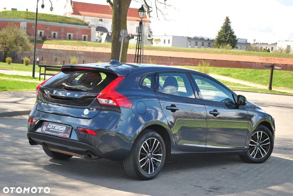 Volvo V40 T3 Drive-E Inscription - 10