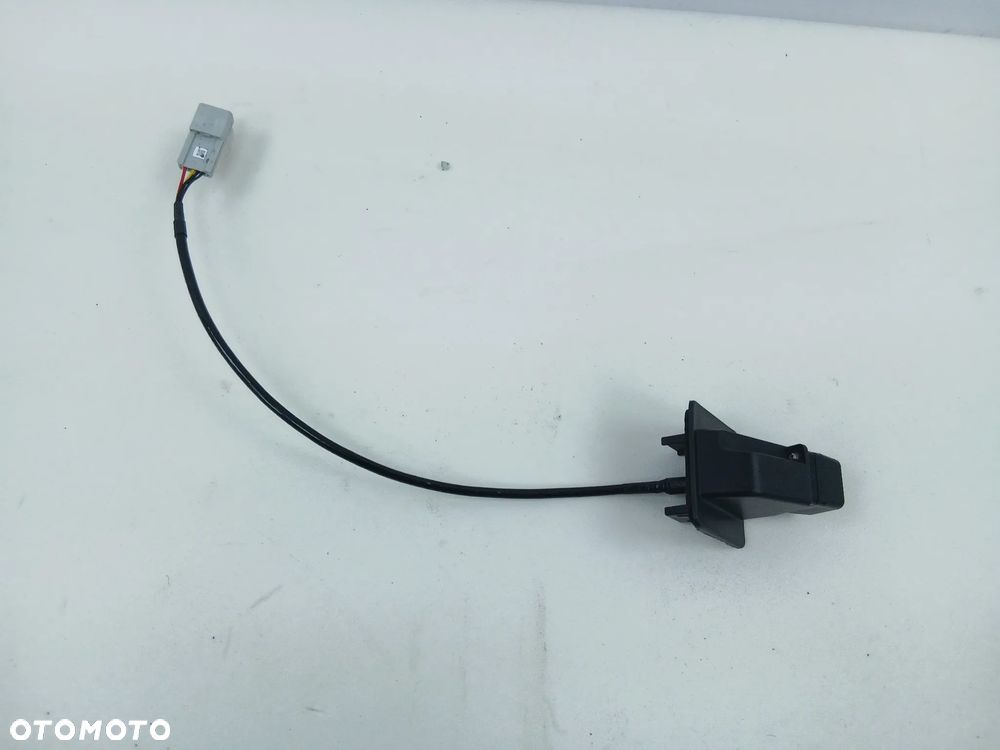 Kamera cofania Fiat 124 Spider Mazda MX5 - 2