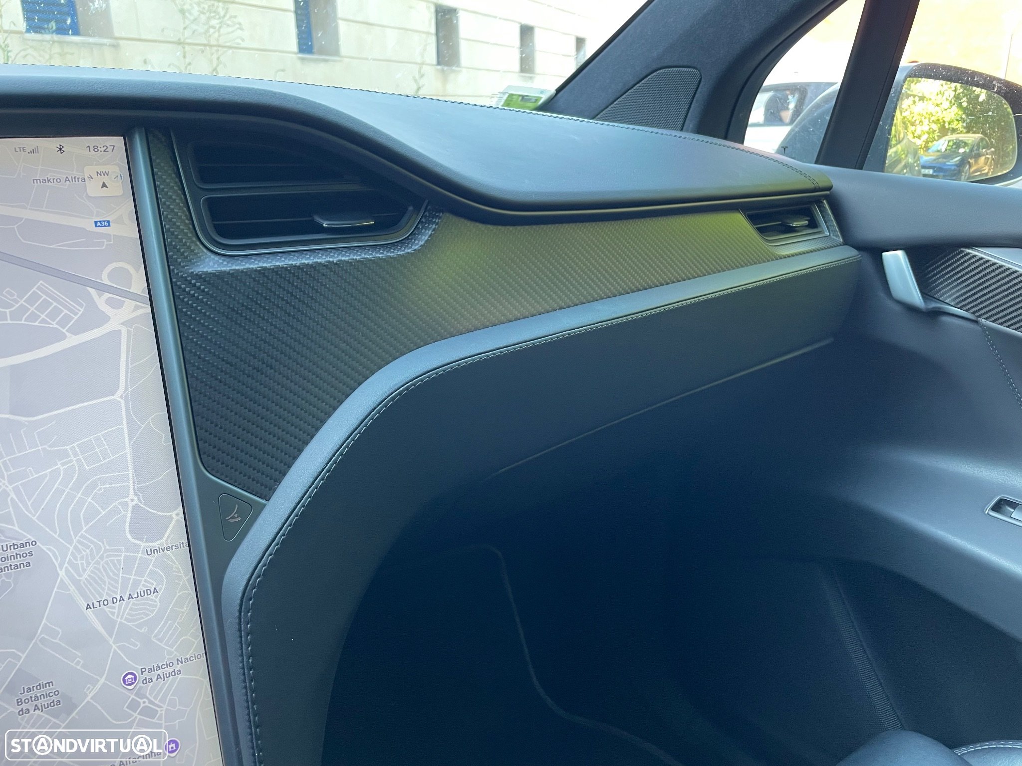 Tesla Model X 100D - 28