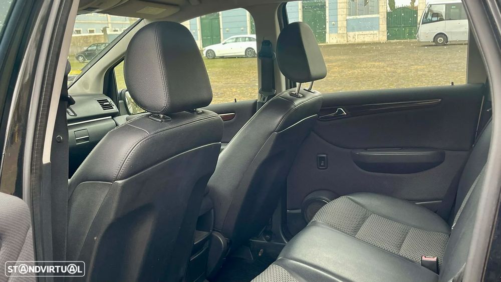 Mercedes-Benz B 150 BlueEFFICIENCY - 17