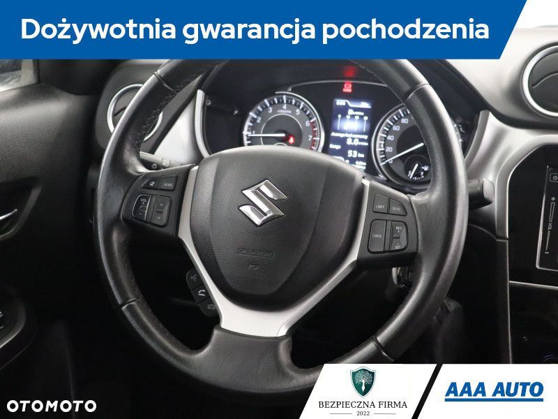 Suzuki Vitara - 21