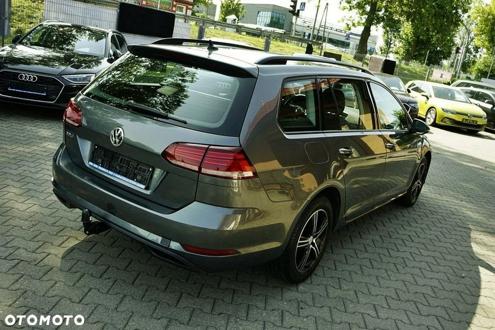Volkswagen Golf - 7